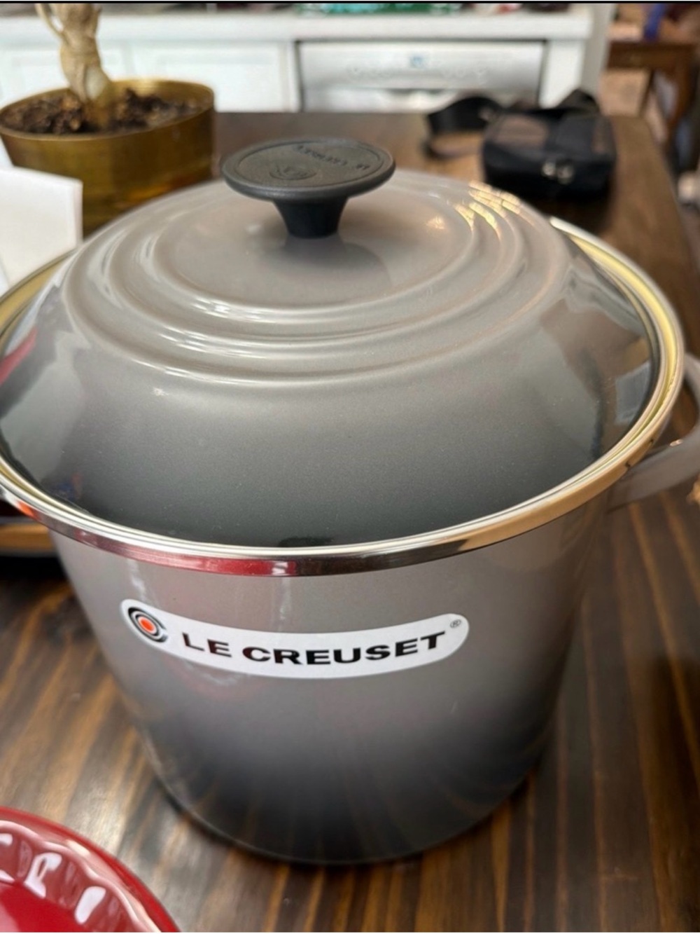 Le Creuset Gray Covered Stockpot with Lid 8 qts NWT